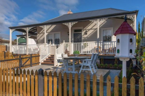 Cosy Studio The Maid Easy walking to City Sandy Bay